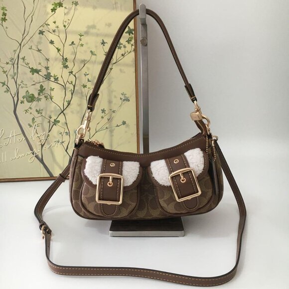 COACH Ashton Baguette Bag In Signature Canvas Tan/Natural CY658 Outlet NEW - Picture 1 of 7